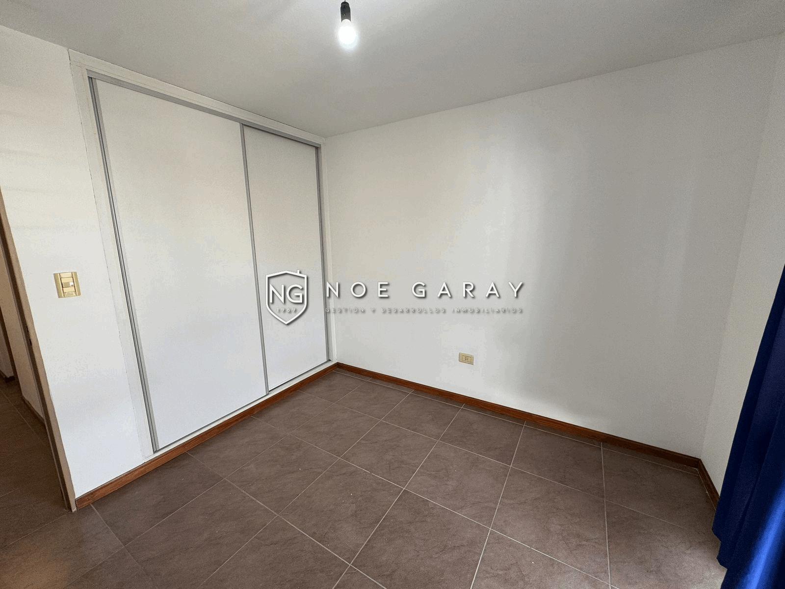 Dpto en venta en pleno centro con cochera y piscina - Imagen 10