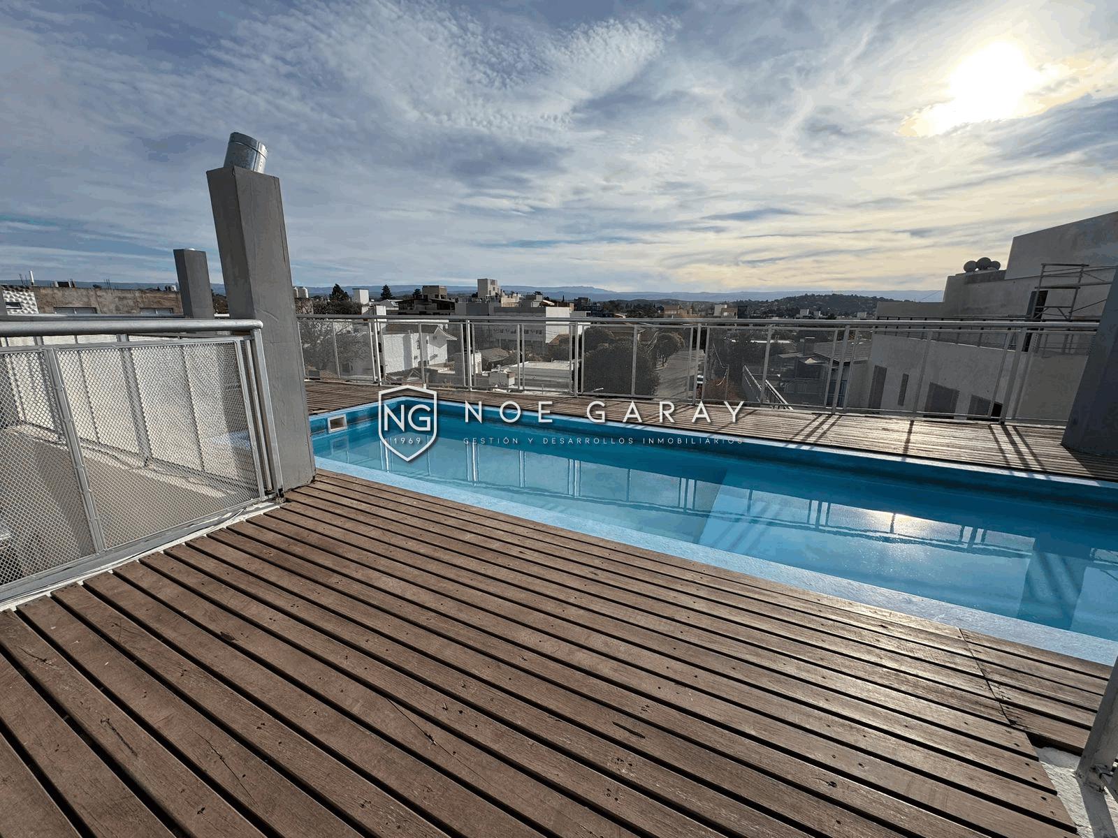 Dpto en venta en pleno centro con cochera y piscina - Imagen 13