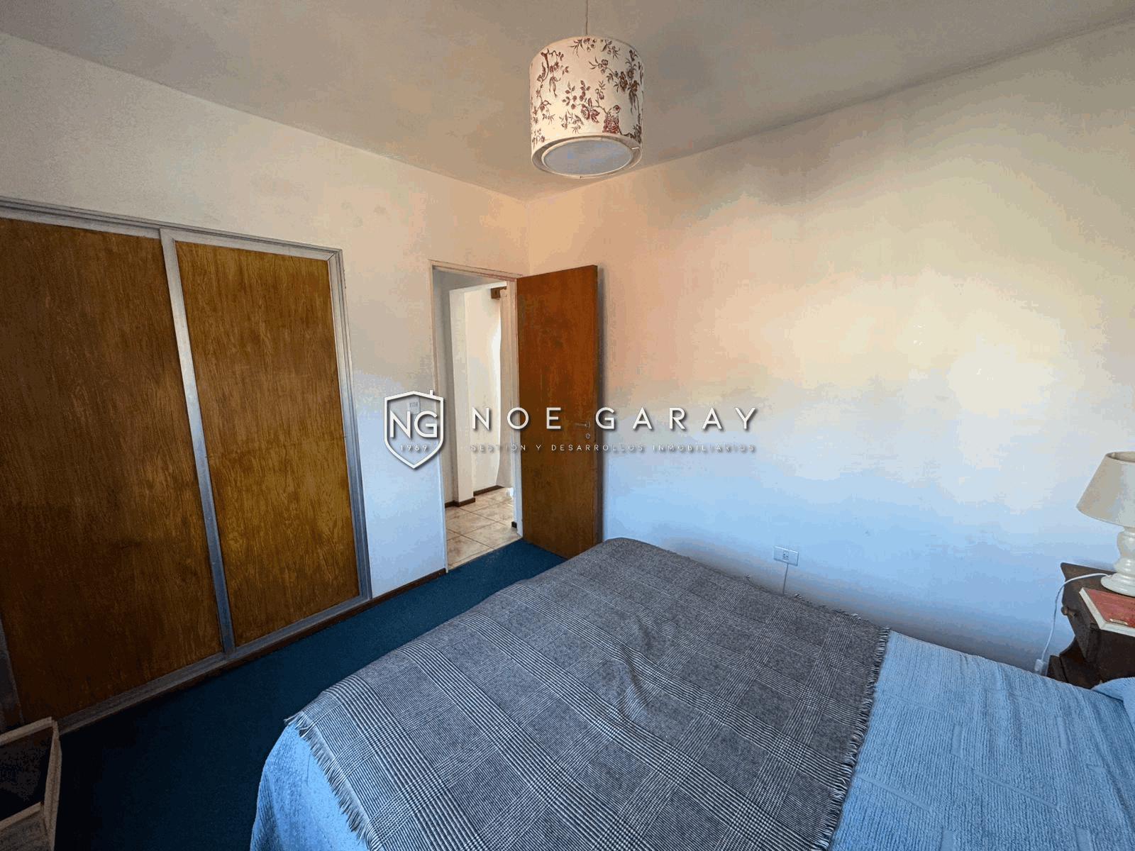 Departamento en alquiler anual el centro con cochera y balcon - Imagen 9