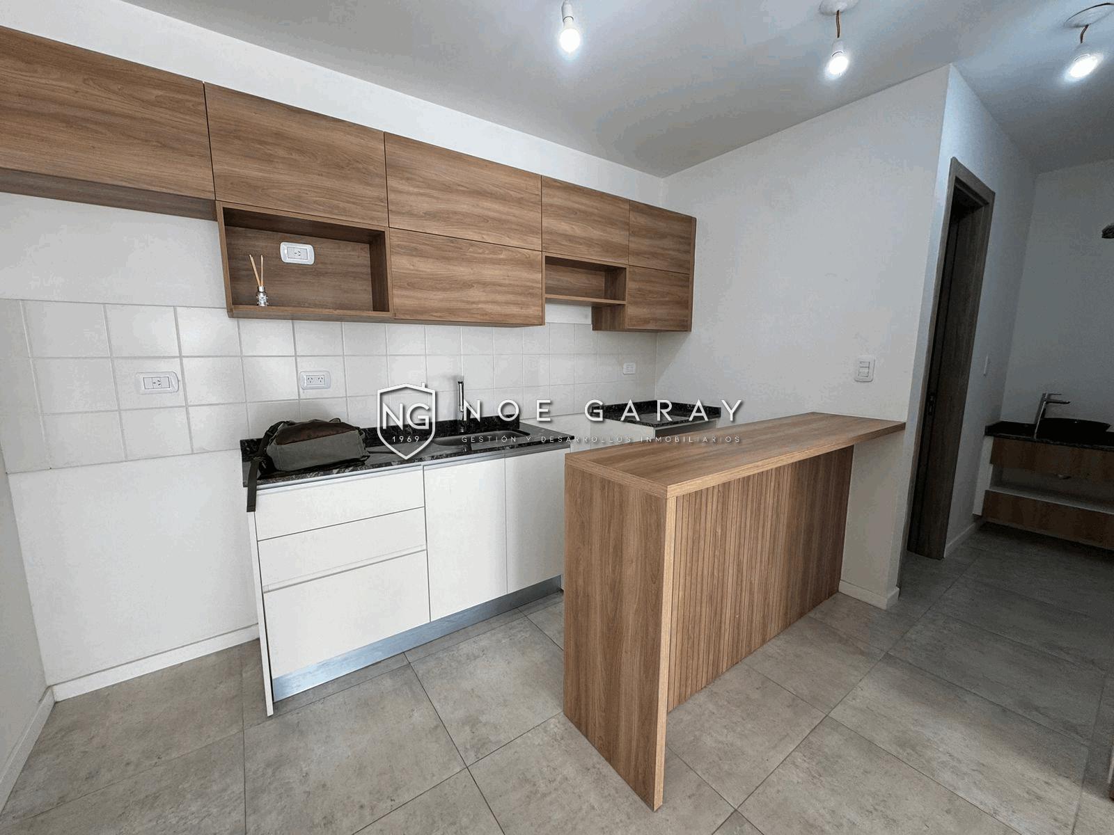 Dpto en venta en edificio Buena Vista III Pleno centro de Villa Carlos Paz - Imagen 2