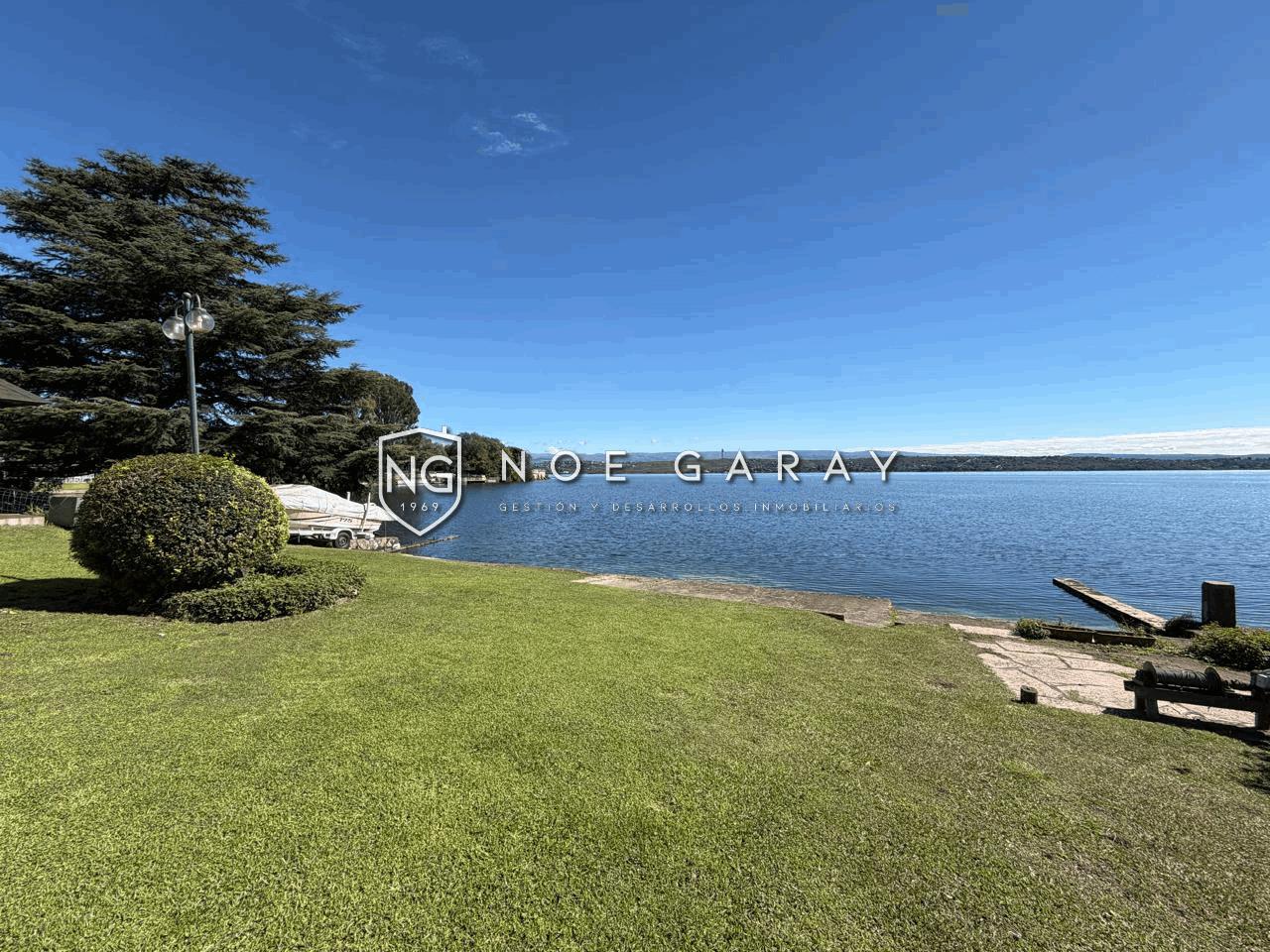 DEPARTAMENTO EN VENTA CON BAJADA AL LAGO EN CARLOS PAZ - Imagen 32