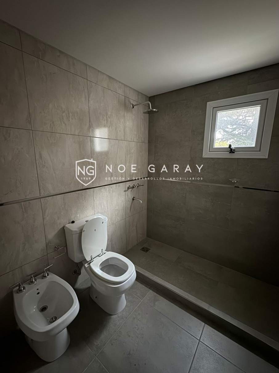 Departamento en alquile anual AMOBLADO en Veneto VI - Imagen 7