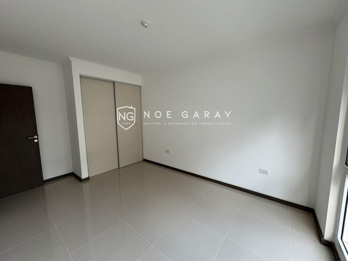Departamento en alquile anual AMOBLADO en Veneto VI - Imagen 8