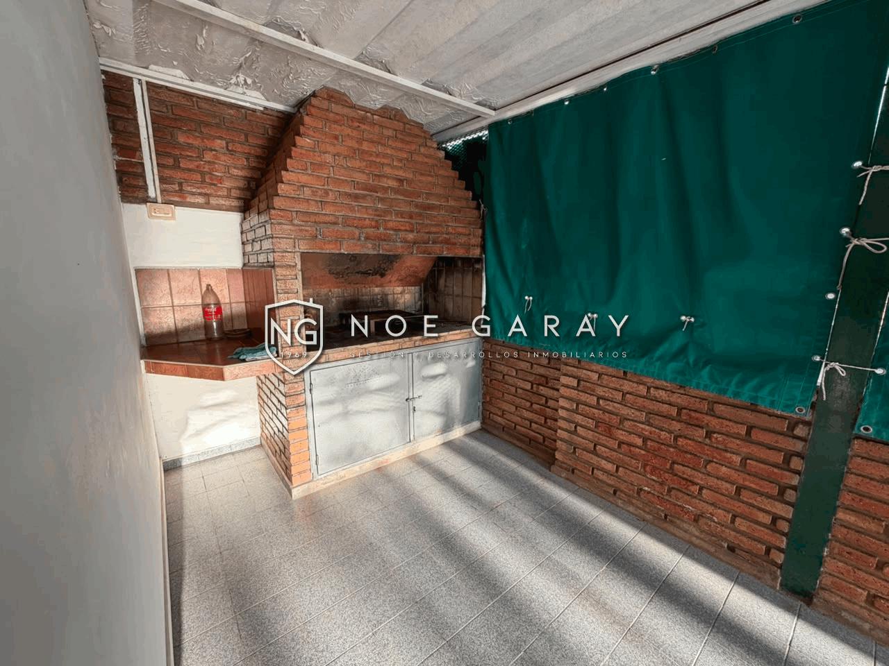 Casa en alquiler anual sobre Av. Carcano - Imagen 3