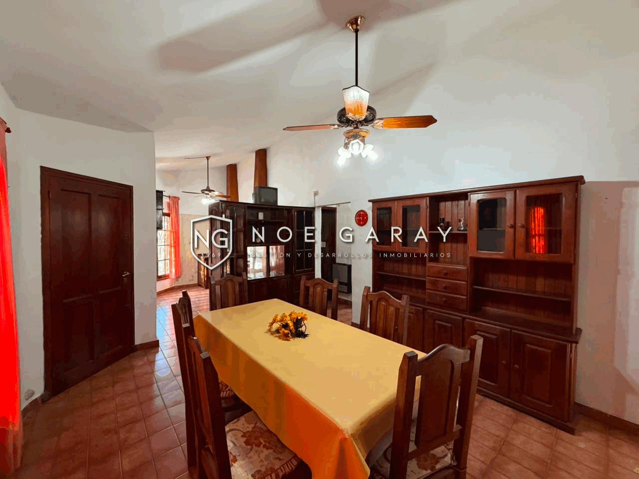 Casa en alquiler anual sobre Av. Carcano - Imagen 5