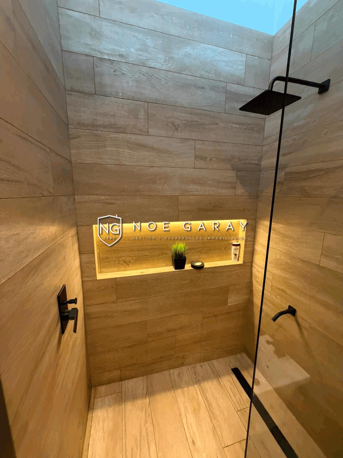 Casa en venta de categoría en barrio semi privado - Imagen 19