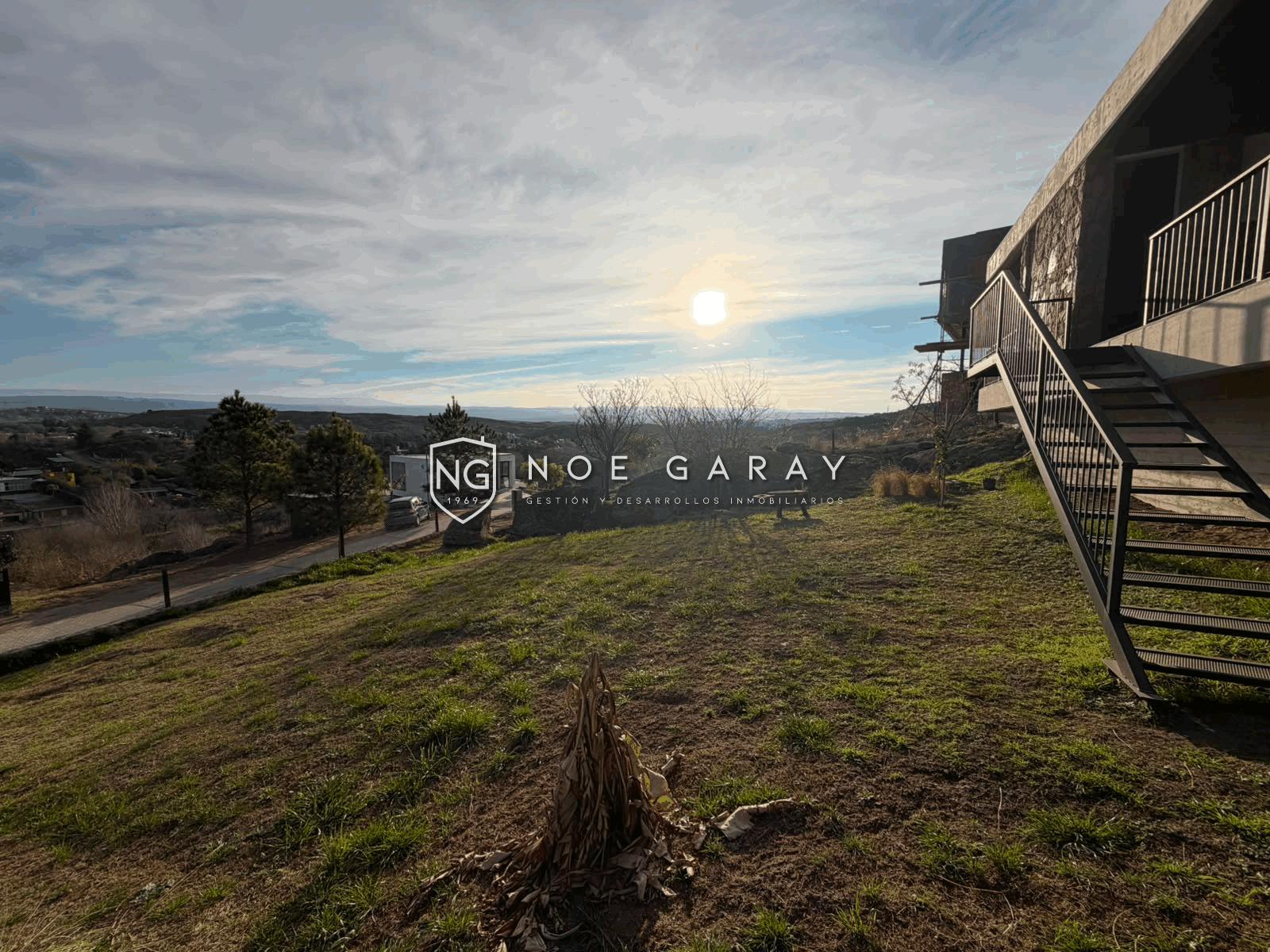 Casa en venta de categoría en barrio semi privado - Imagen 38