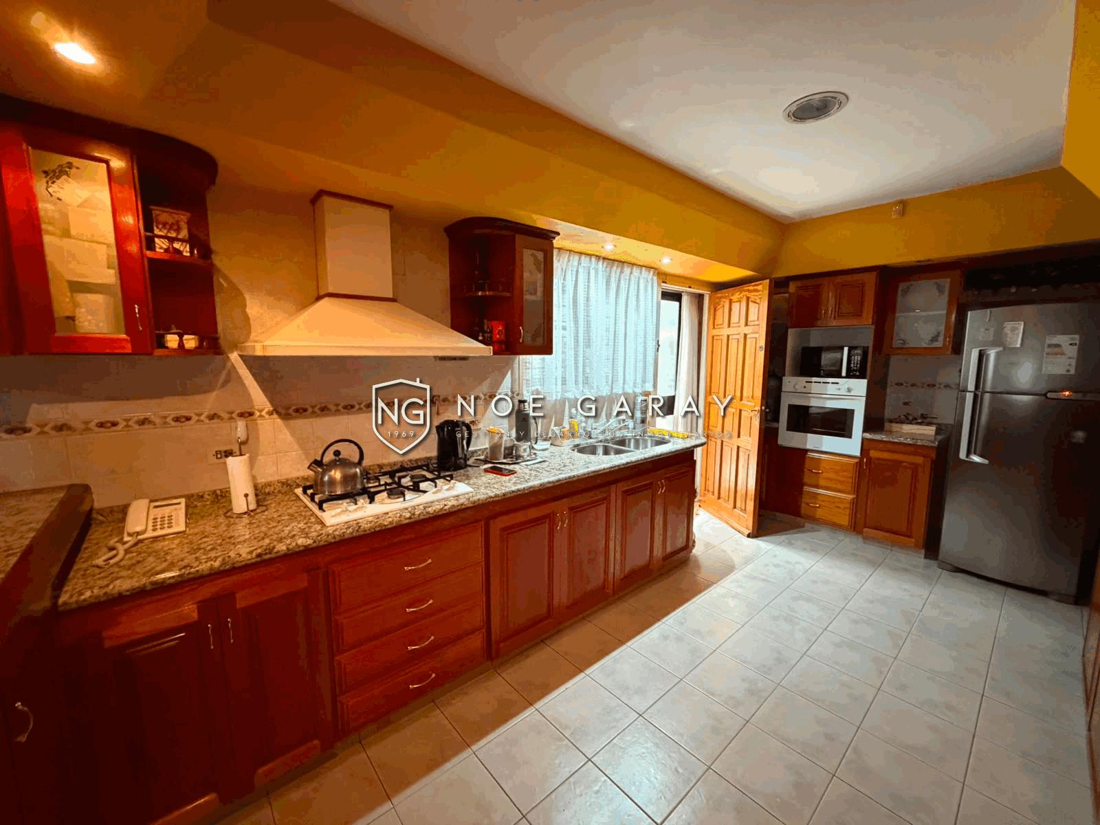Casa en venta en barrio Miguel Muñoz A con piscina - Imagen 6