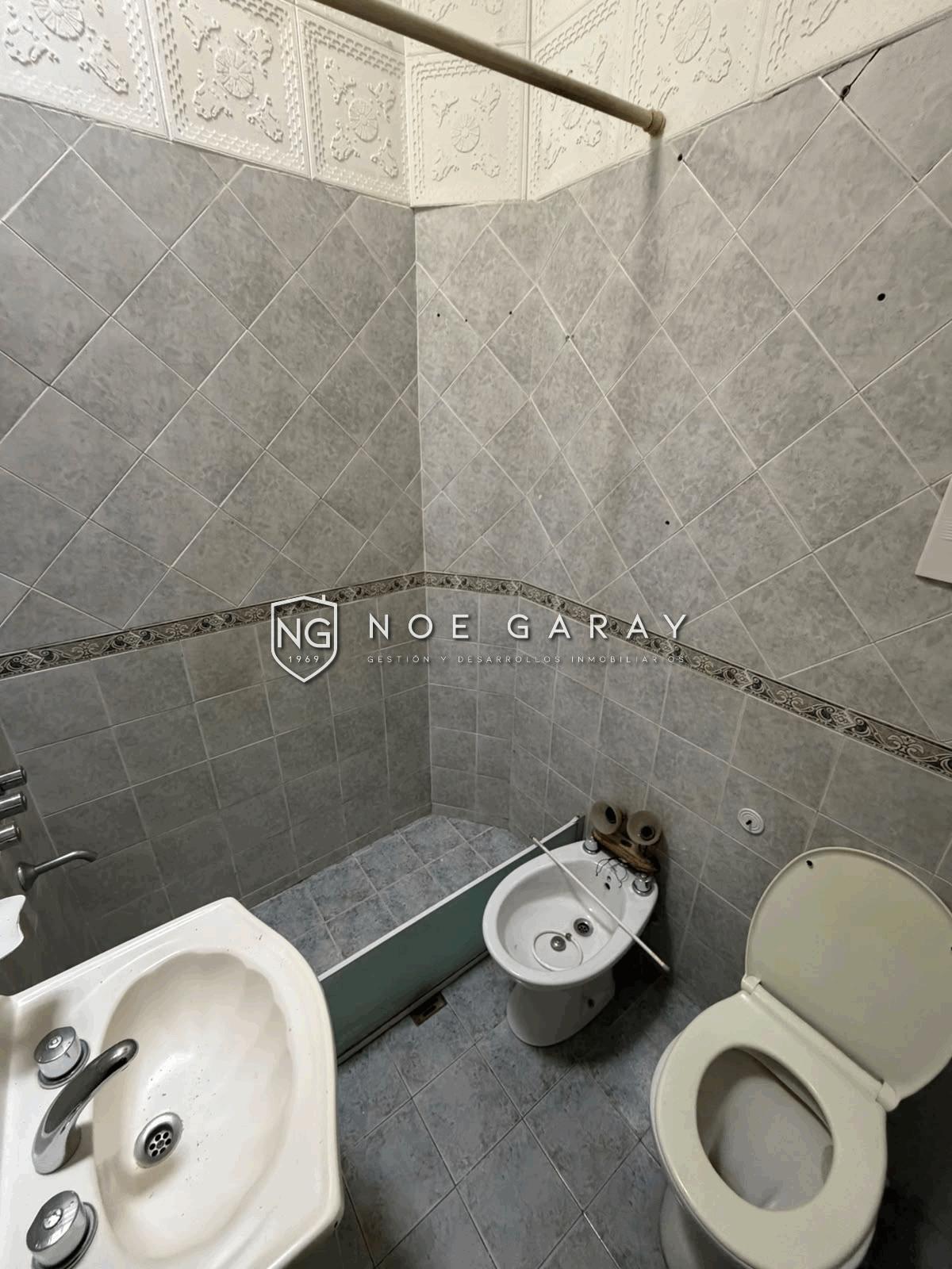 Casa a refaccionar en pleno centro de Villa Carlos Paz - Imagen 7