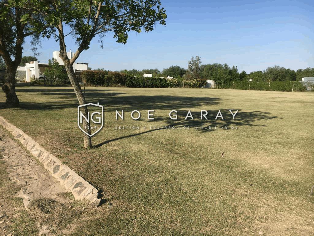 LOTE EN VENTA EN BARRIO PRIVADO CAUSANA