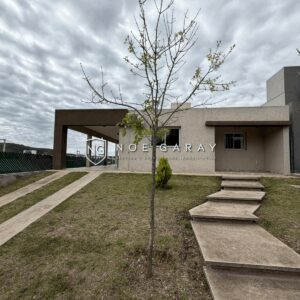 Casa en alquiler anual en B Tejas 4